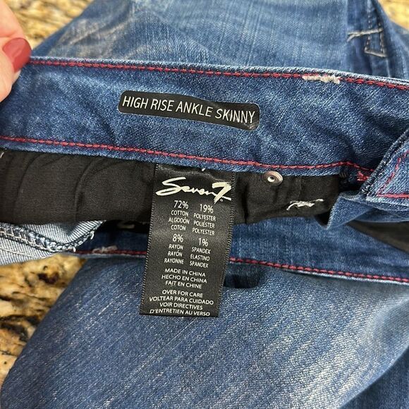 Seven7 High Rise Whiskering Ankle Skinny Jeans Size 10 - Picture 5 of 10
